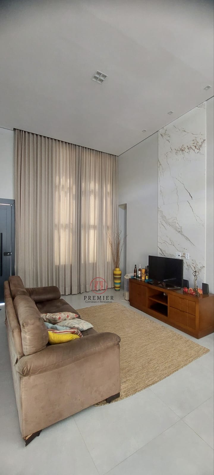 foto de ambiente com instalação feita pela Premier Cortinas