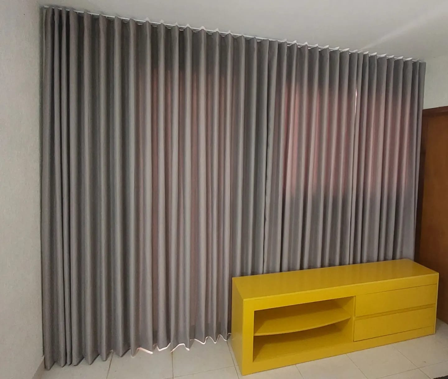 foto de ambiente com instalação feita pela Premier Cortinas